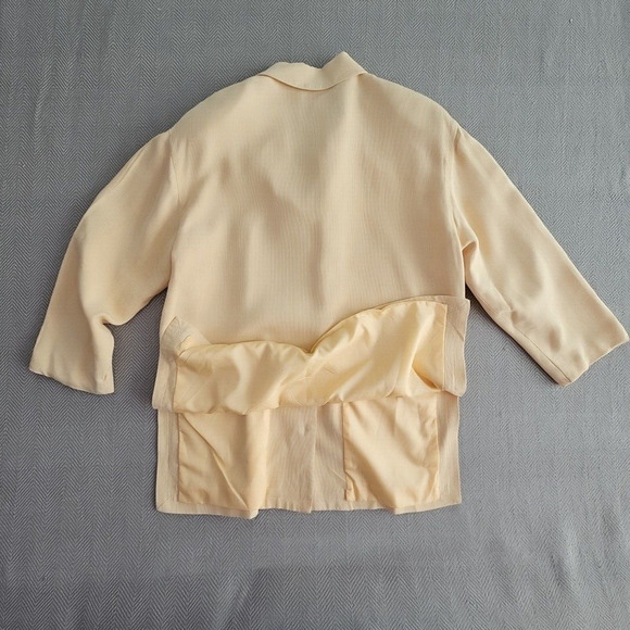 Talbots 100% Silk Rich Elegant Creamy Yellow Blazer Jacket 10W Lined Long Sleeve - Picture 6 of 16